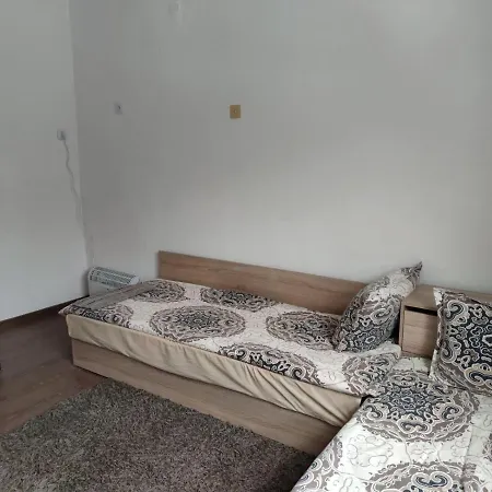 Къща За Гости “Стоянови “ Apartament